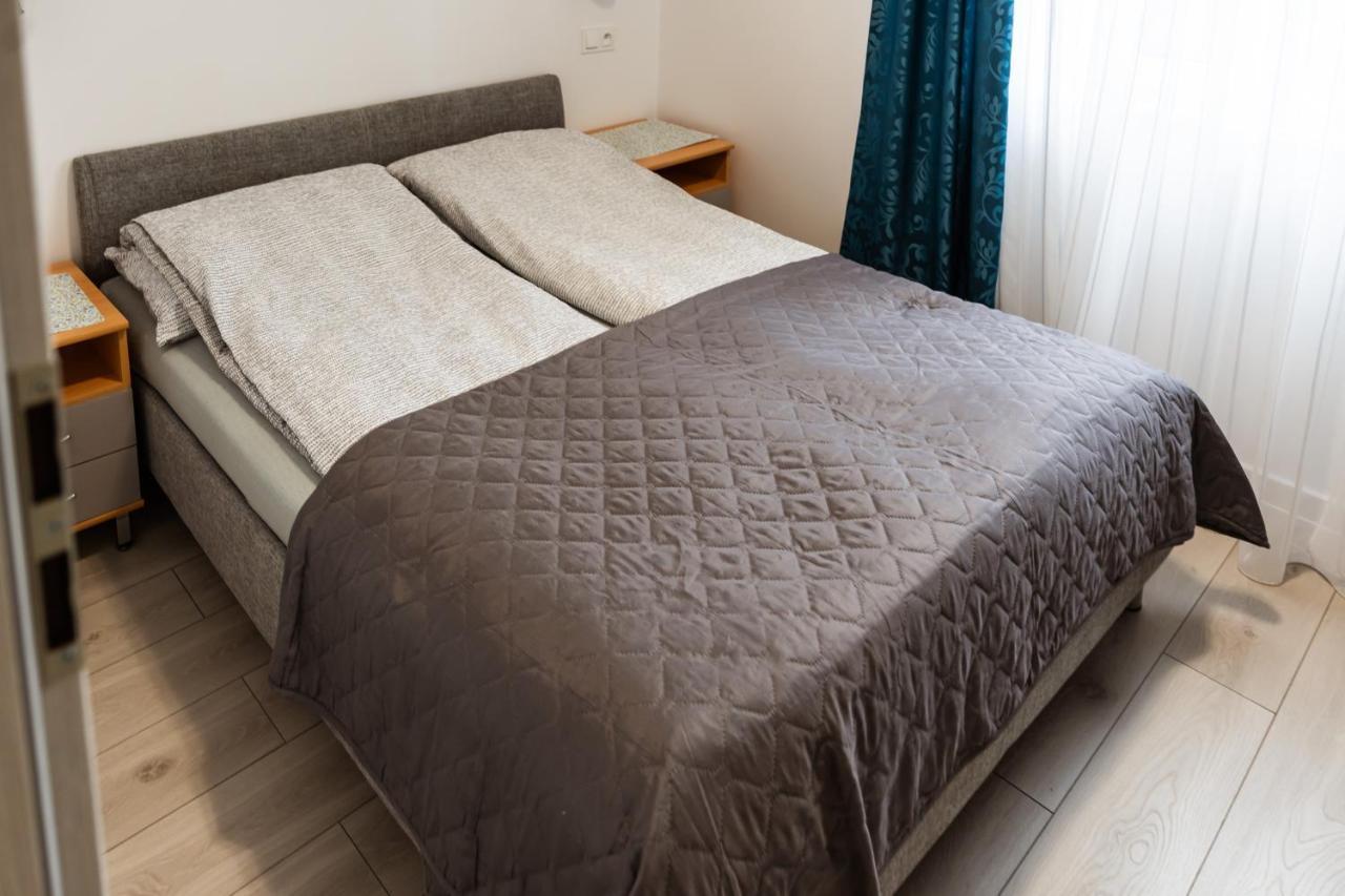 Apartament Dla 4 Osob Blisko Morza นีคอร์เซ ภายนอก รูปภาพ